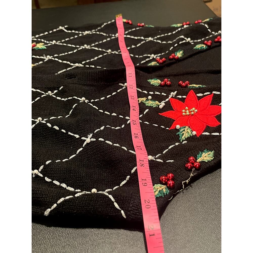 Vintage Christmas Vest Cardigan Black Red Poinsettia Embroidered Beaded Vest - Picture 3 of 7